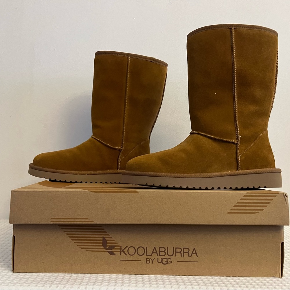 Koolaburra by UGG Classic Tall Women's Boots,  Chestnut Size 6 new in box